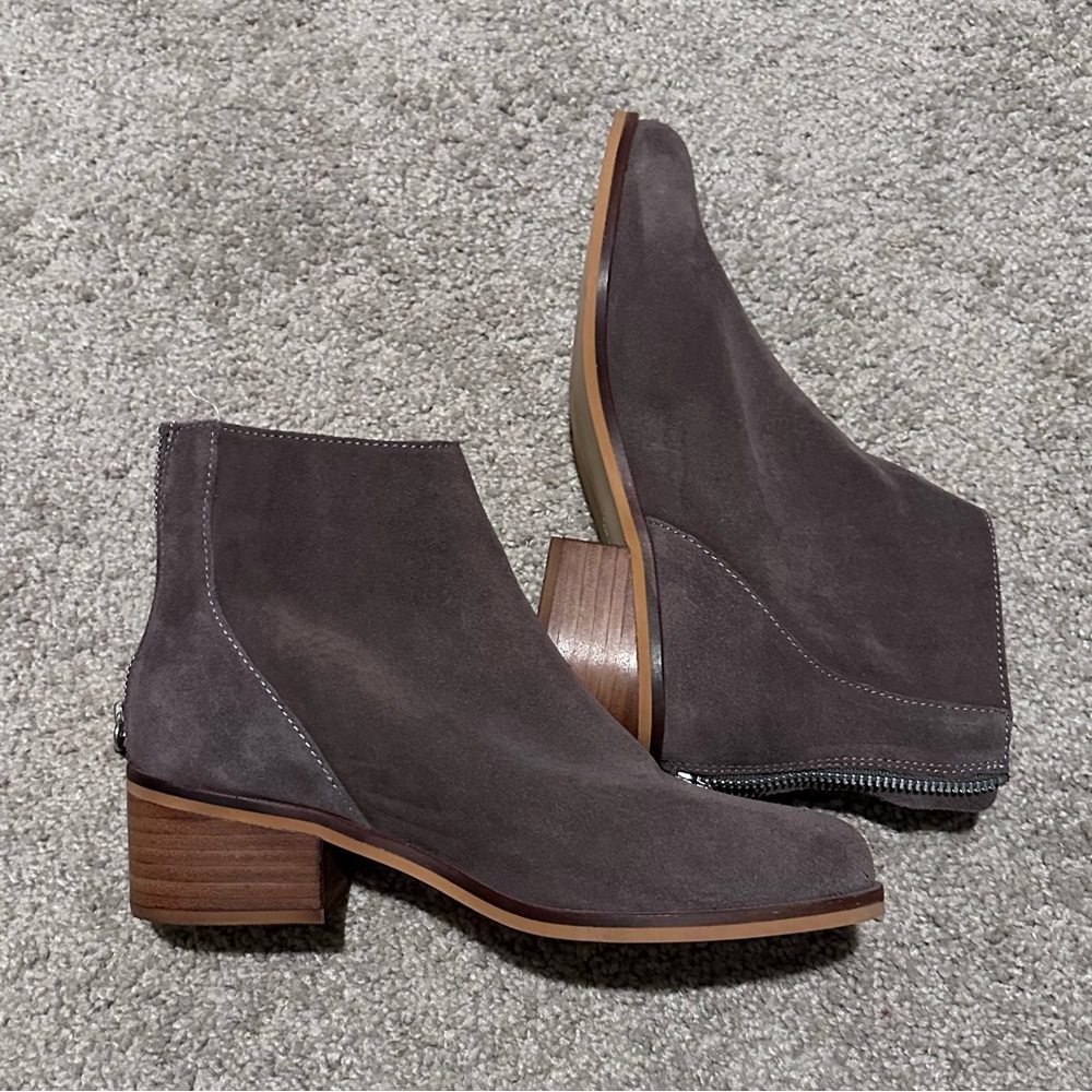 Steve Madden Leather booties